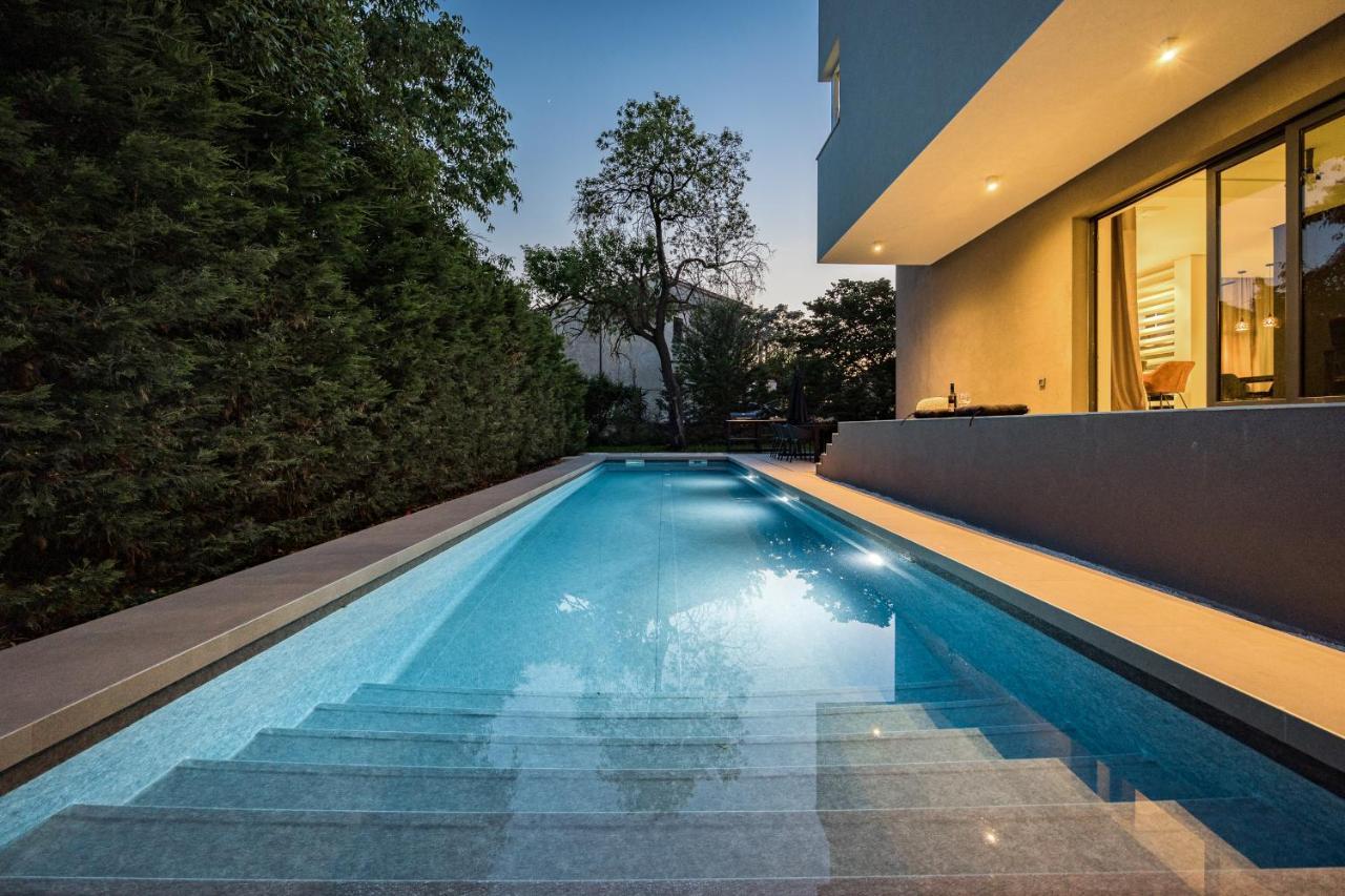 Villa Aida - 4 Bedroom Luxury Villa With Large Private Pool 4K Projector And Jacuzzi Pula Zewnętrze zdjęcie